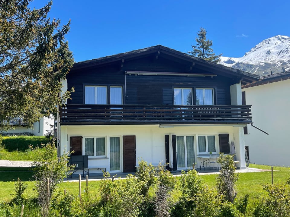 House exterior view
