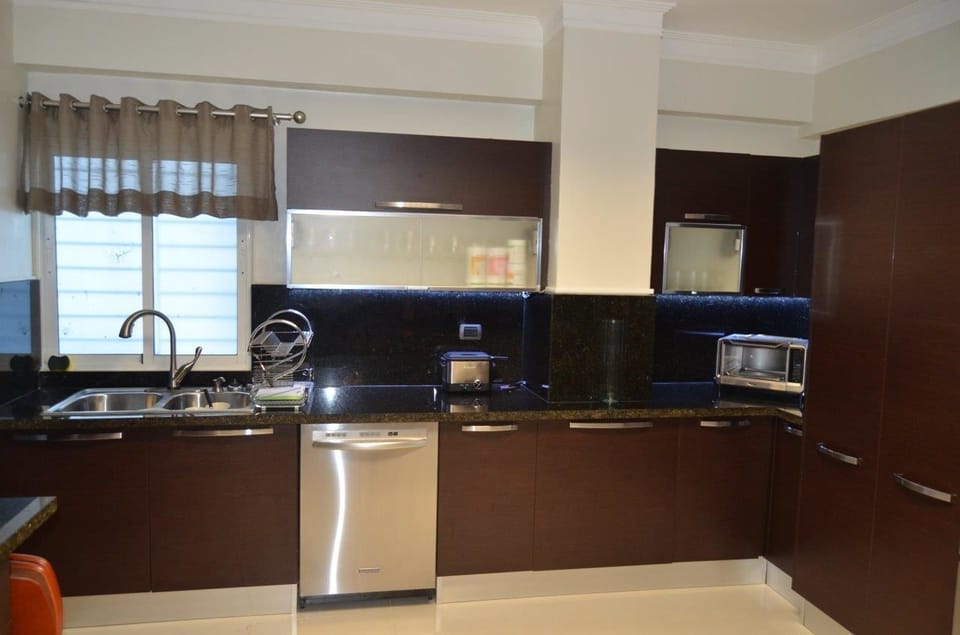 Apartment, 3 Bedrooms | Private kitchen | Refrigerator (on request), microwave (on request)