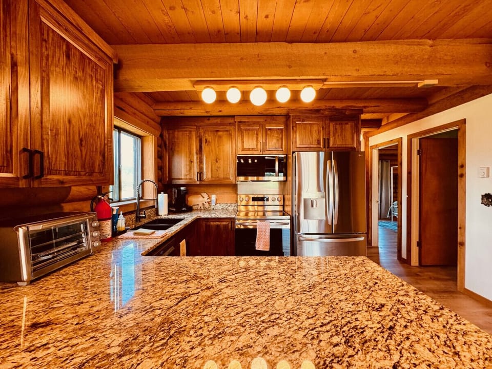Kitchen- Located on Main Level