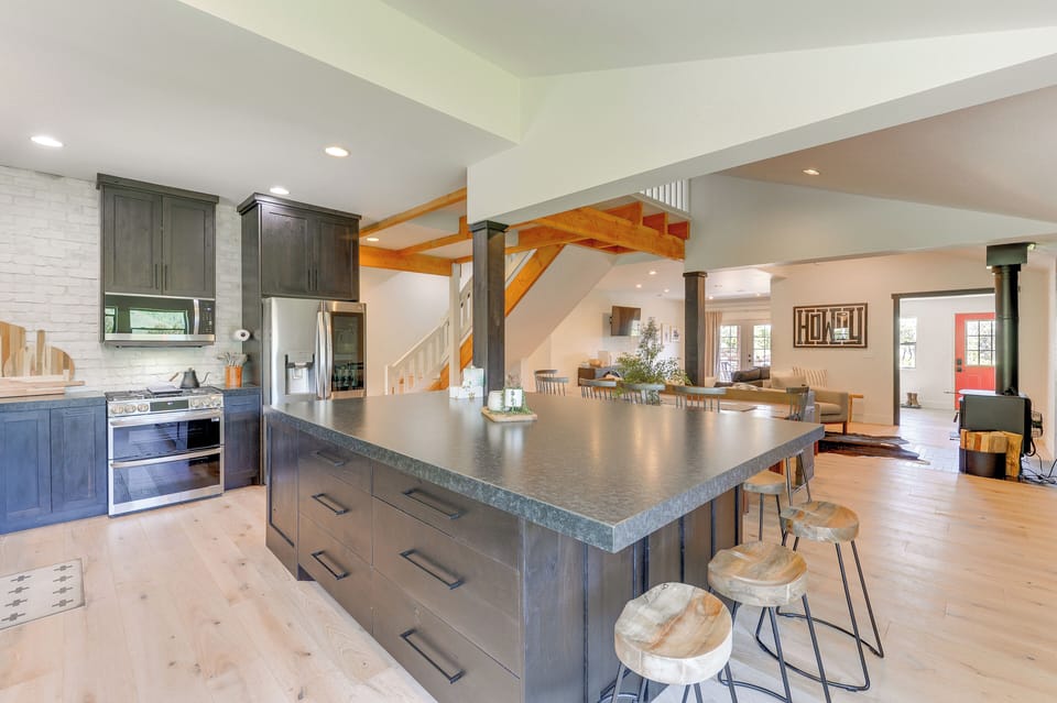 House (3 Bedrooms) | Interior