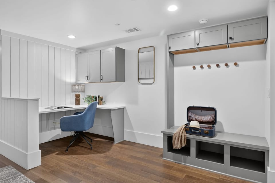 Desk