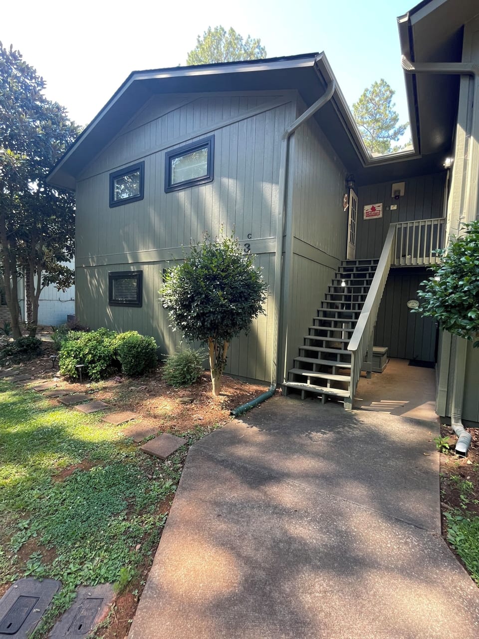 Villa entrance, ground level.