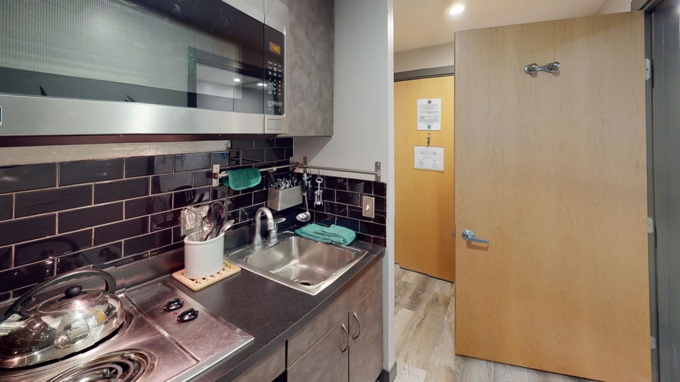 Indoors, Kitchen, Sink, Sink Faucet, Microwave