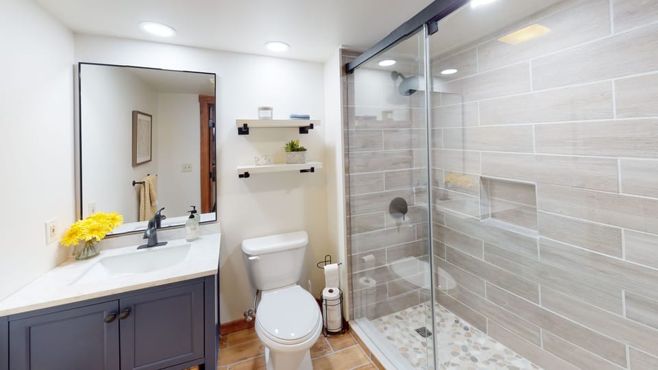 Indoors, Sink, Bathroom, Room, Sink Faucet