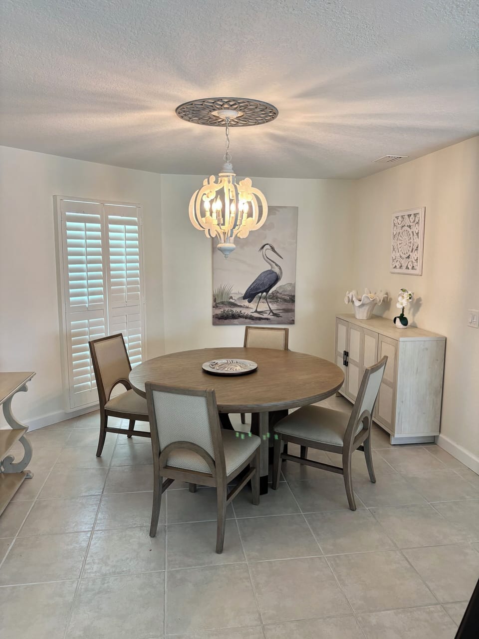 DINING AREA ACROSS FROM GAME AREA ; 2 EXTRA CHAIRS NOT PICTURED