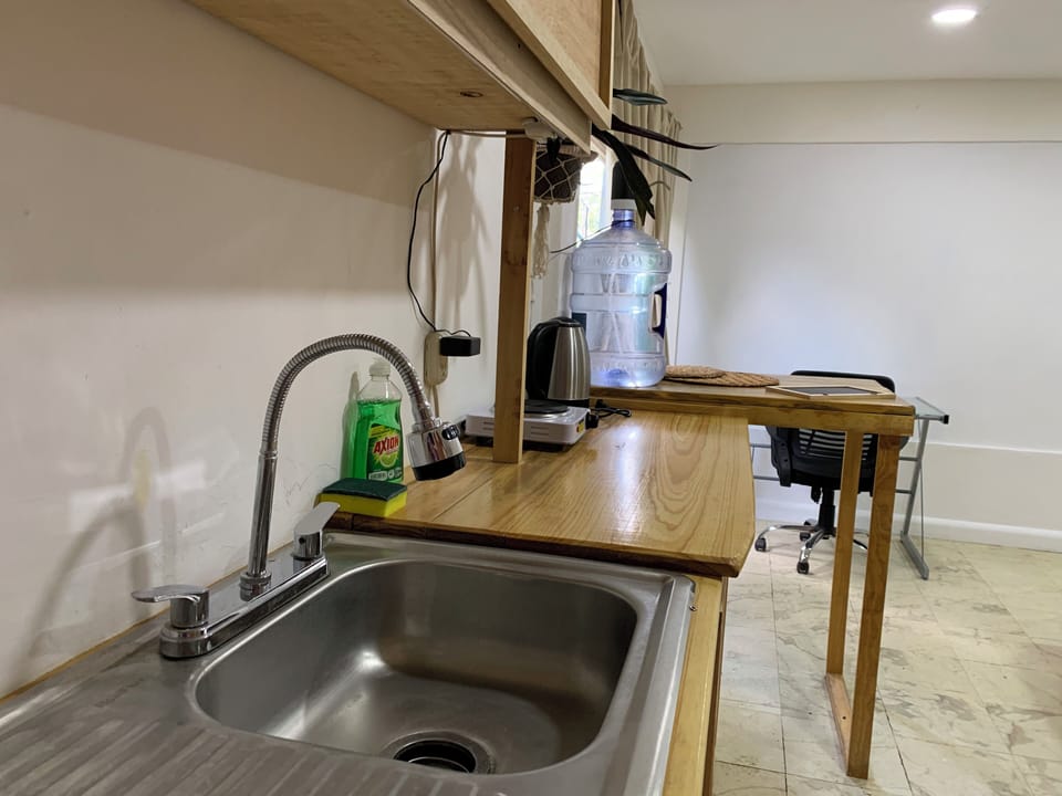 Classic Studio | WiFi (free), bed sheets