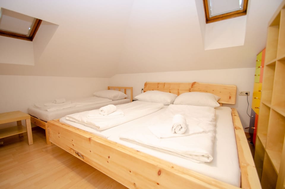 House | 1 bedroom