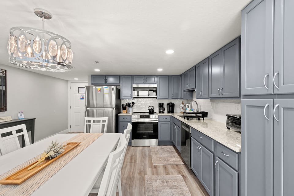 Condo, Multiple Beds, Balcony, Ocean View (Watercrest 1502) | Private kitchen | Fridge, microwave, oven, stovetop