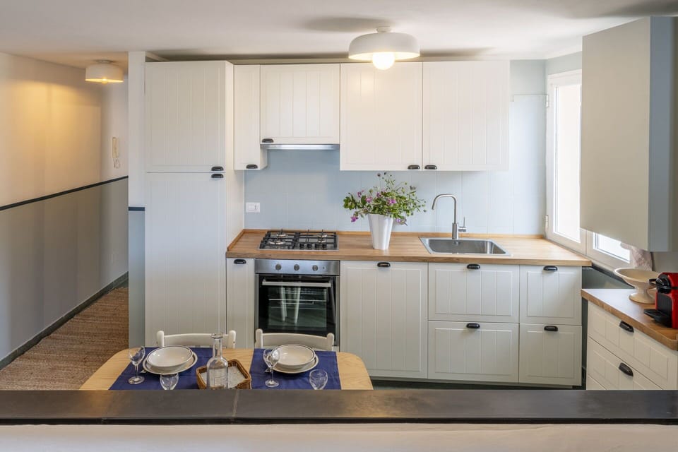 Autumn, Kitchen, Spring, Summer