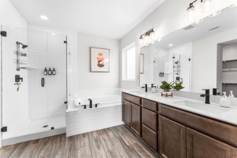 Close to Cota Downtown Cozy Luxe 4BR House in Austin