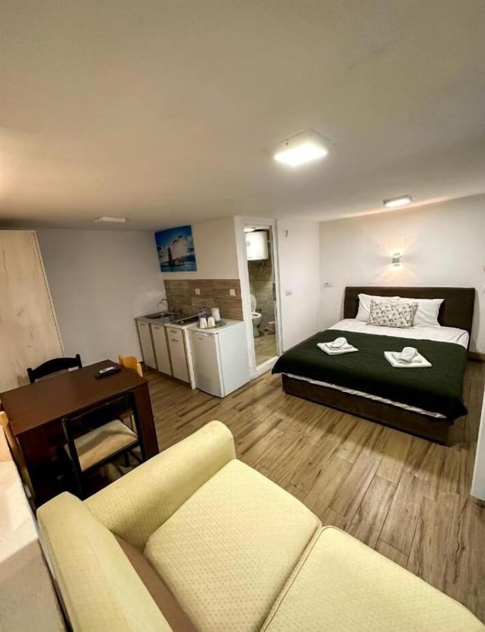 Romantic Room | Minibar, in-room safe, soundproofing, free WiFi