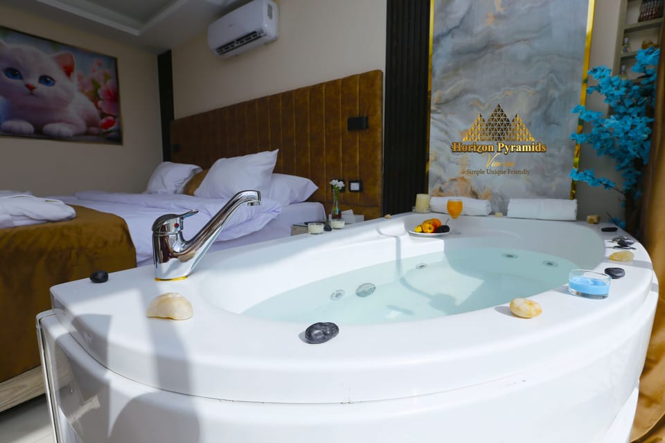 Classic Triple Room, 1 King Bed, Non Smoking | Deep soaking bathtub