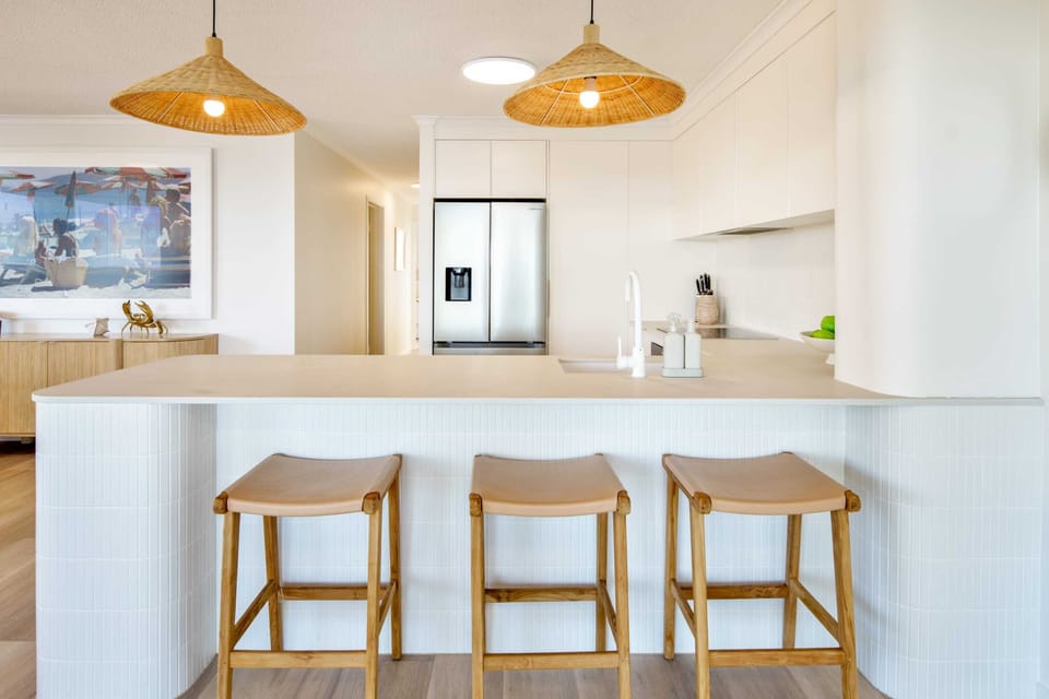 Fully equipped modern kitchen ideal for home cooked meals