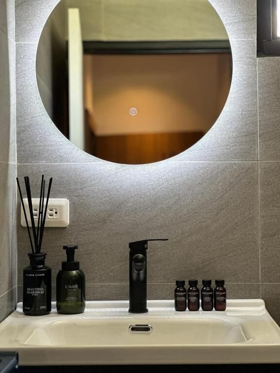 Design Room | Bathroom