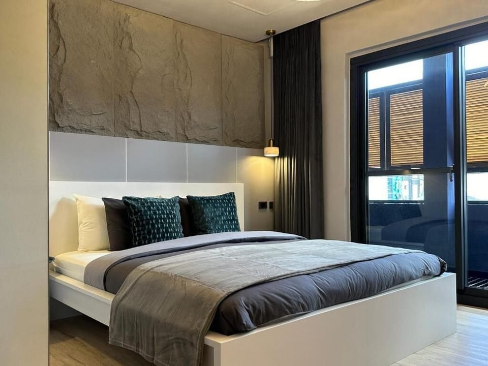 Design Room | Free WiFi