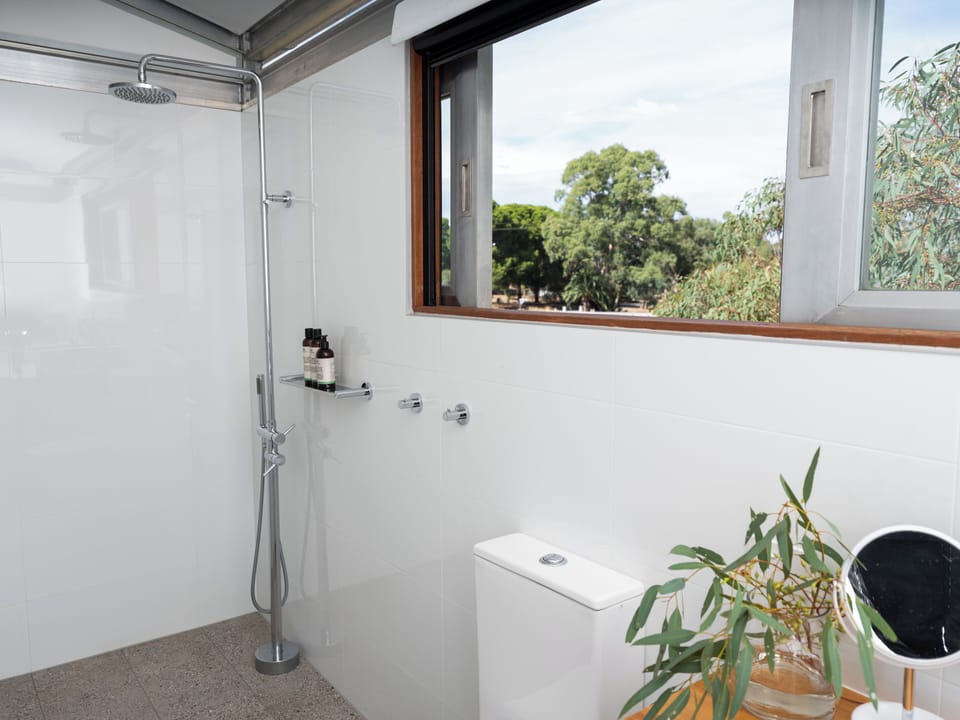 Deluxe Villa, 1 Queen Bed, Vineyard View | Bathroom | Separate tub and shower, deep soaking tub, rainfall showerhead