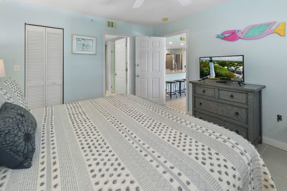 Sunrise Suite 203