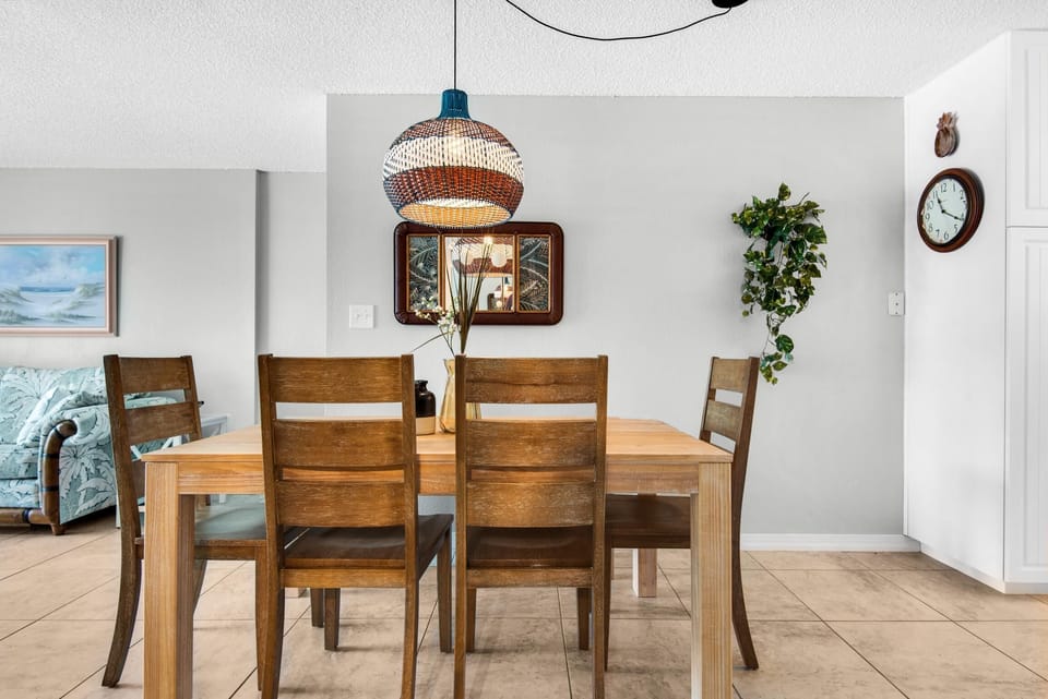 Condo, Multiple Beds (Villas on the Gulf unit H5) | Dining