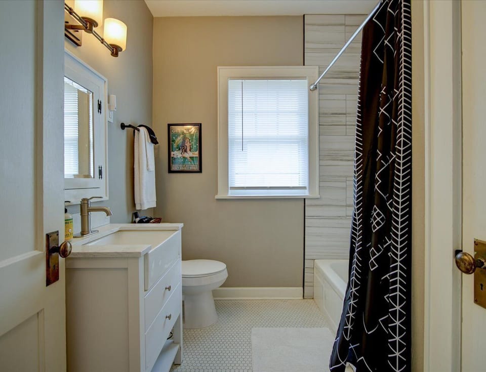 Bathroom 1 - Full Bath , stocked with shampoo, conditioner, & body wash