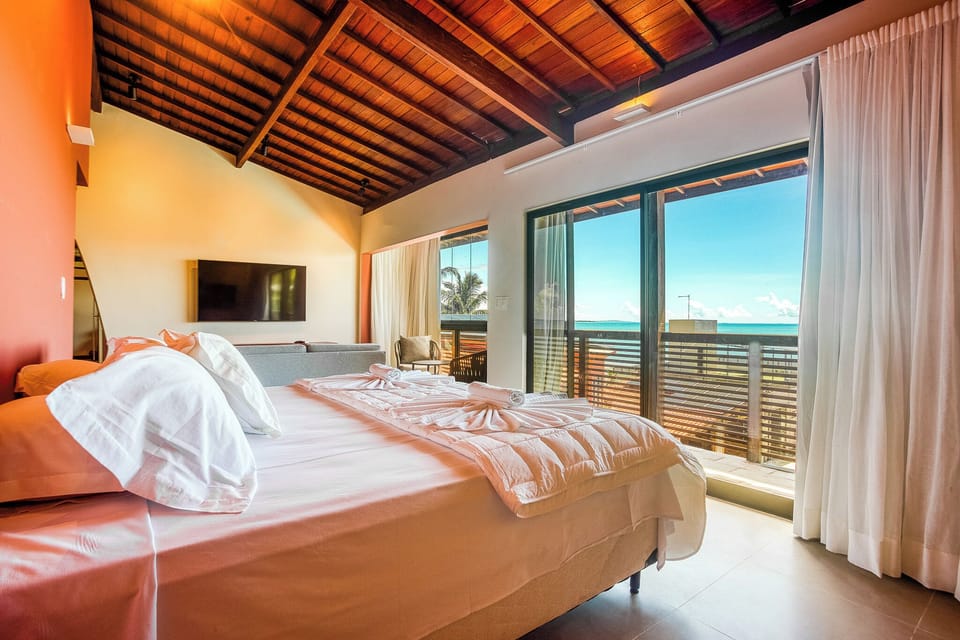 Luxury Room, Sea View | Iron/ironing board, free WiFi, bed sheets