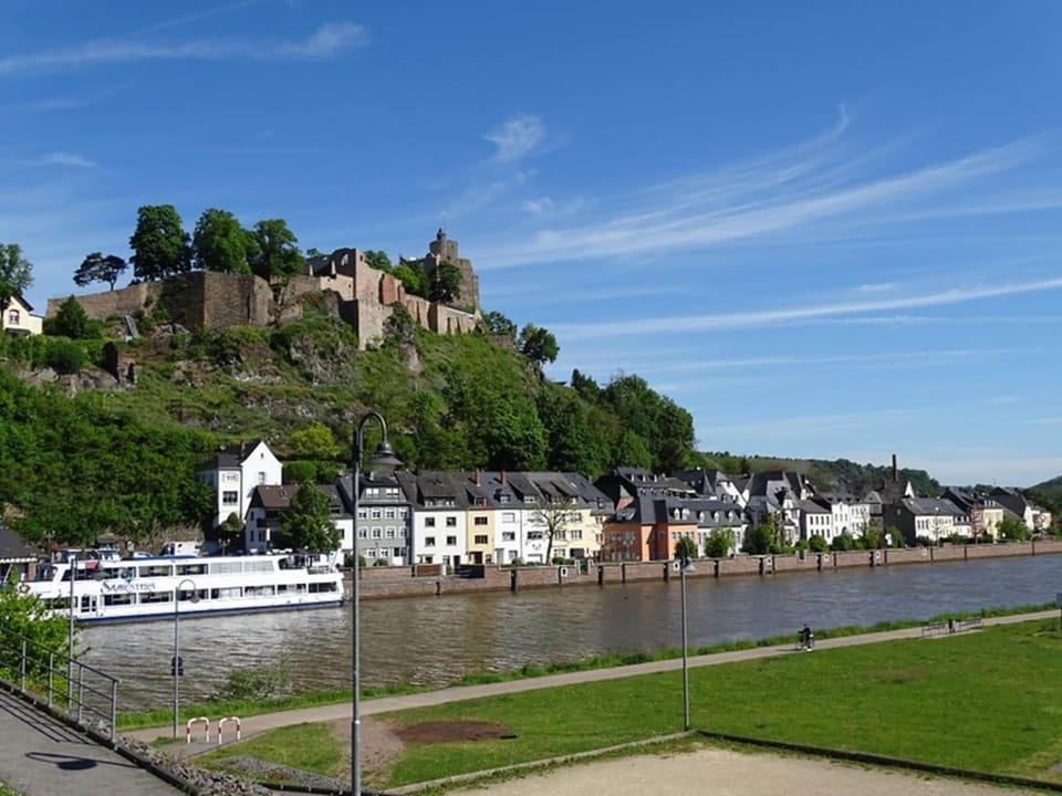 Surroundings [summer] (1-5 km)