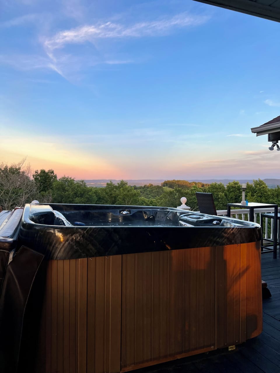 Hot tub under the stars