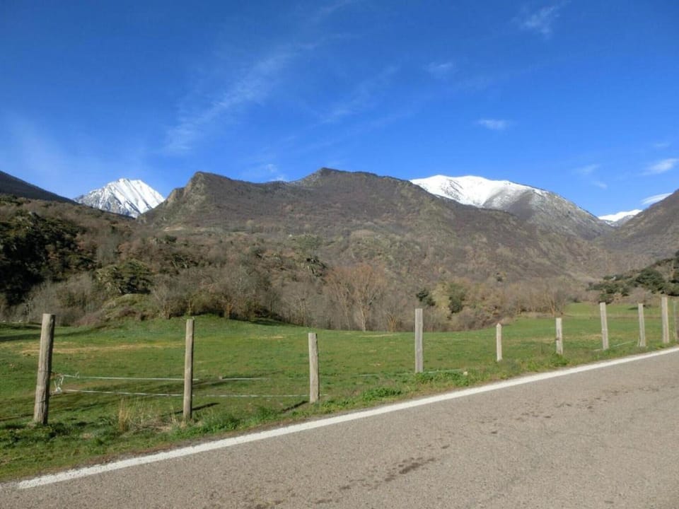 Surroundings [summer] (1-5 km)