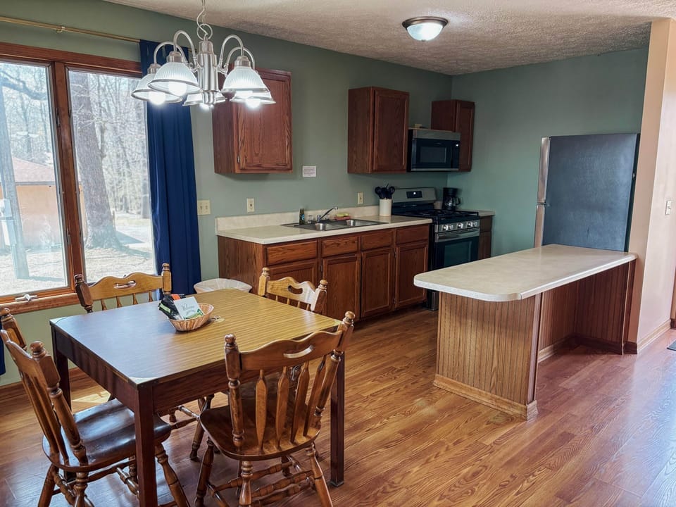 Kitchen 2