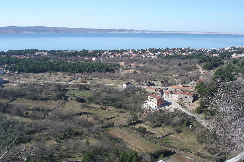 Surroundings [summer] (1-5 km)