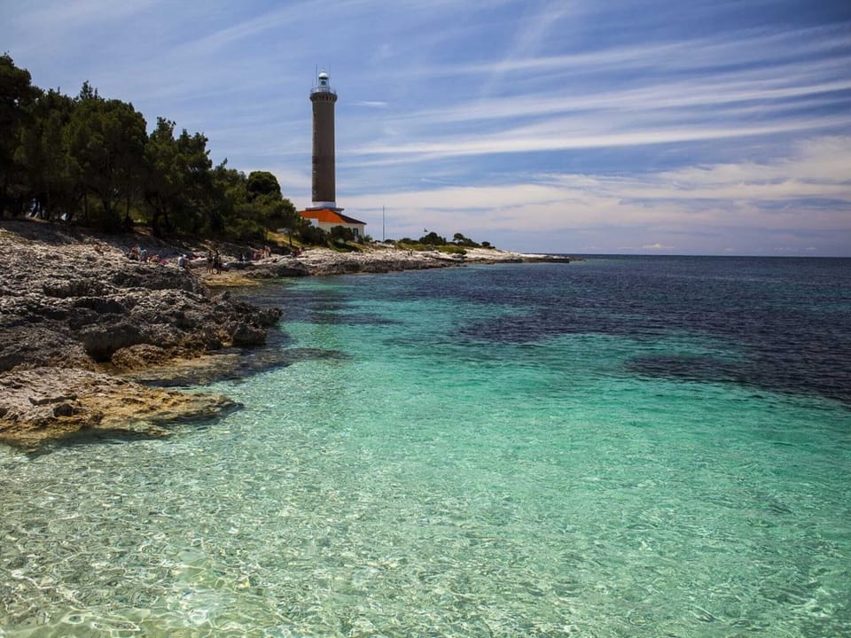 Surroundings [summer] (1-5 km)