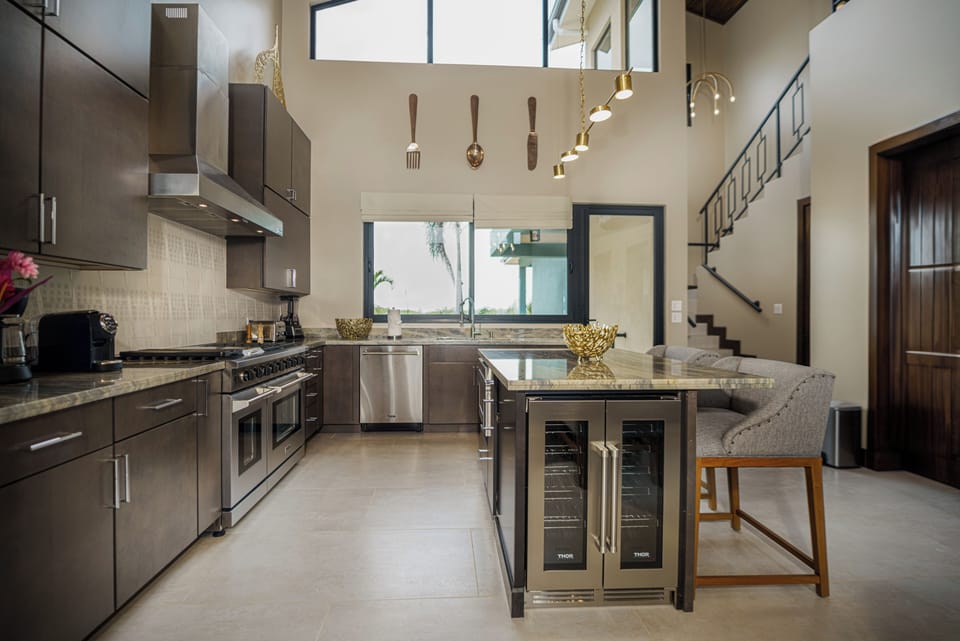 3 Bedroom; 3.5 Bath Oceanfront Villa w/plunge pool | Private kitchen | Coffee/tea maker, highchair