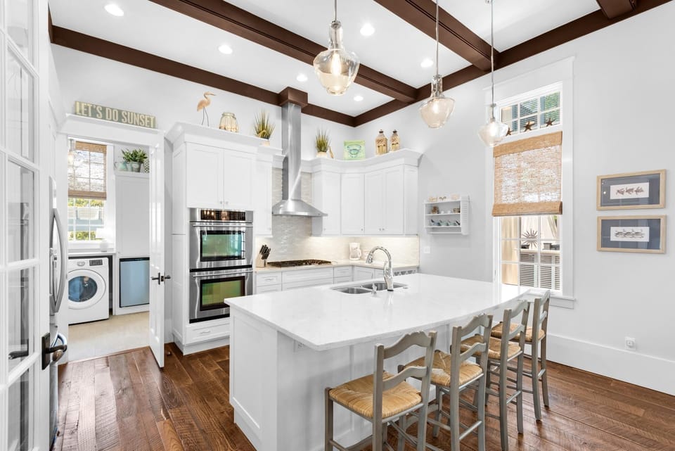 Counter Seating-Open Kitchen