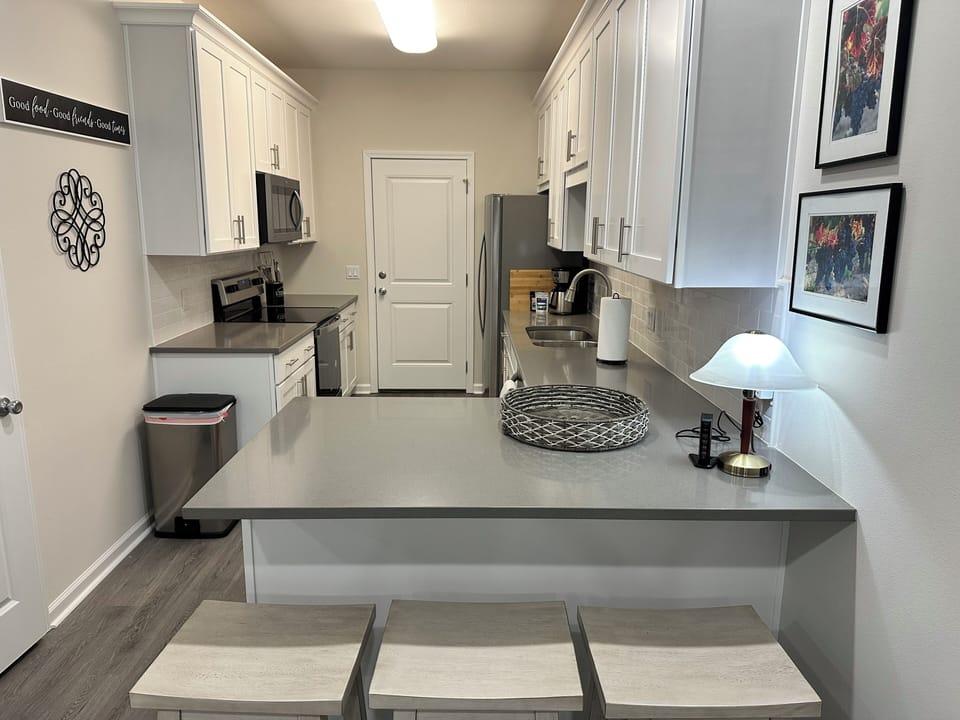 Breakfast bar