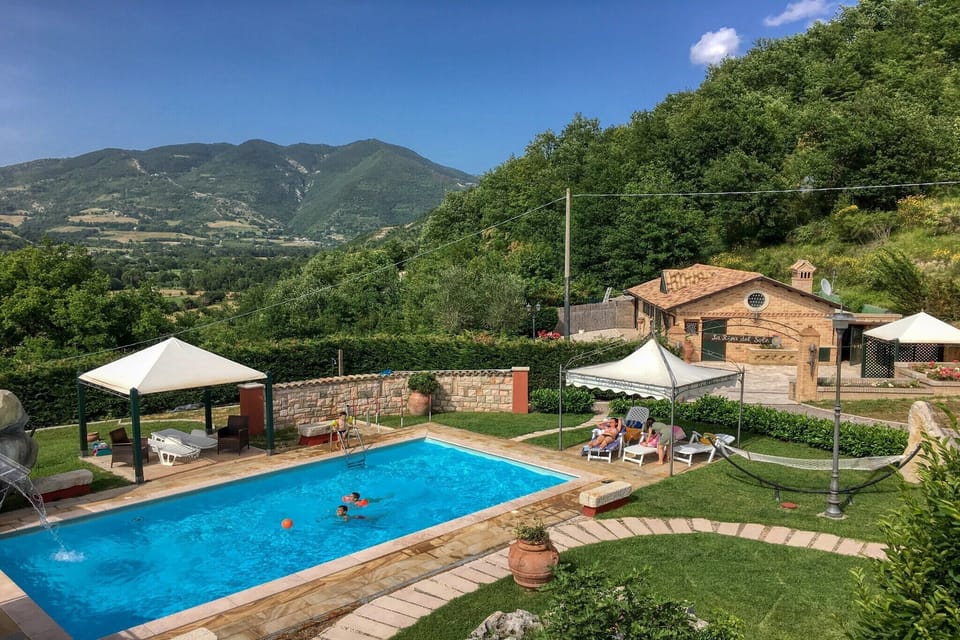 Holiday Home Swimming Pool
