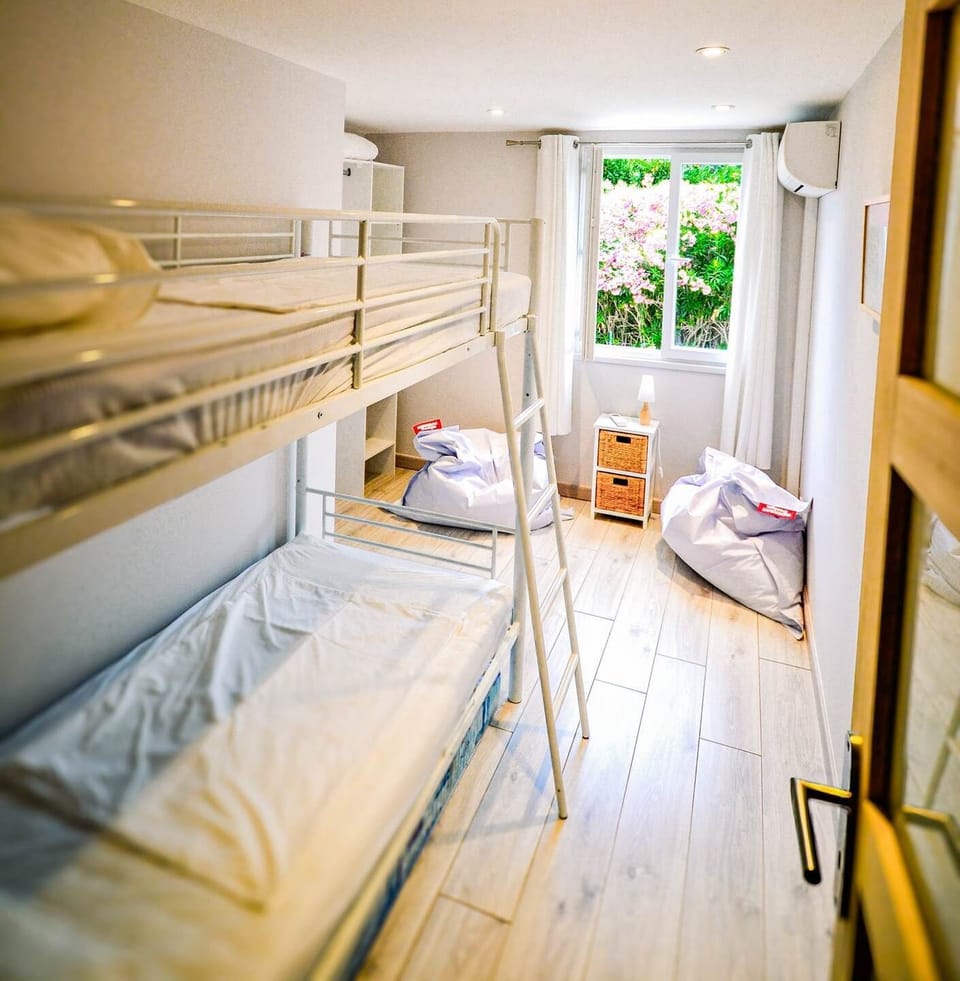 Chambre 3 lits - Gîte Blanc Coton