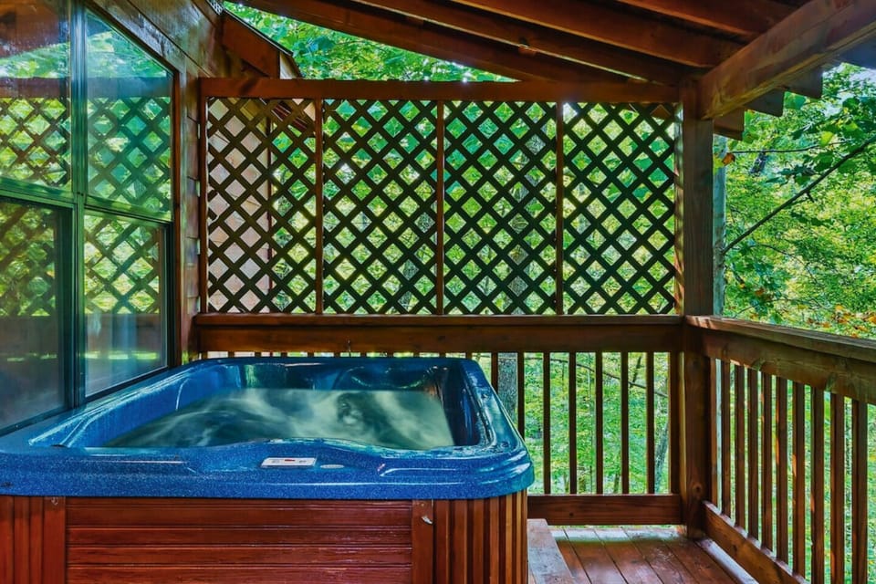 Your private escape awaits. Soak, unwind, and let the mountain air do the rest.