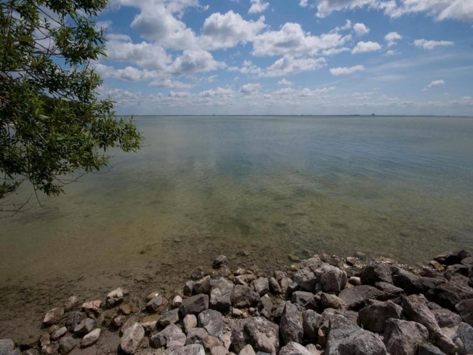 Surroundings [summer] (1-5 km)
