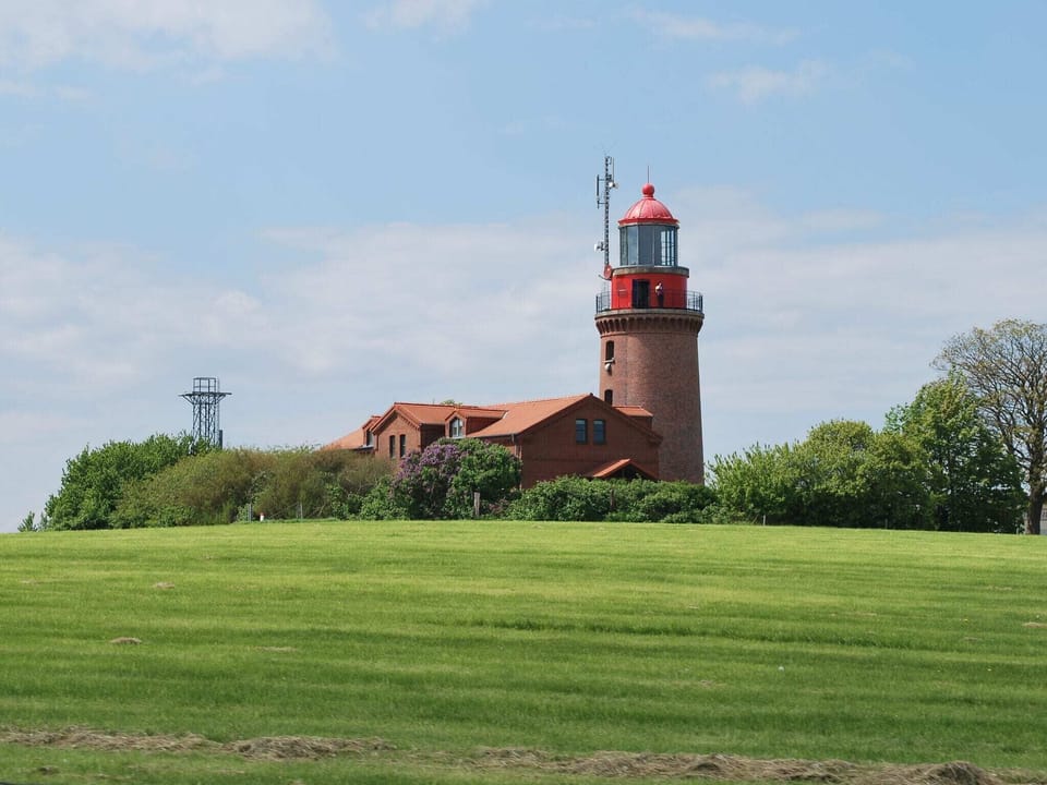 Surroundings [summer] (1-5 km)