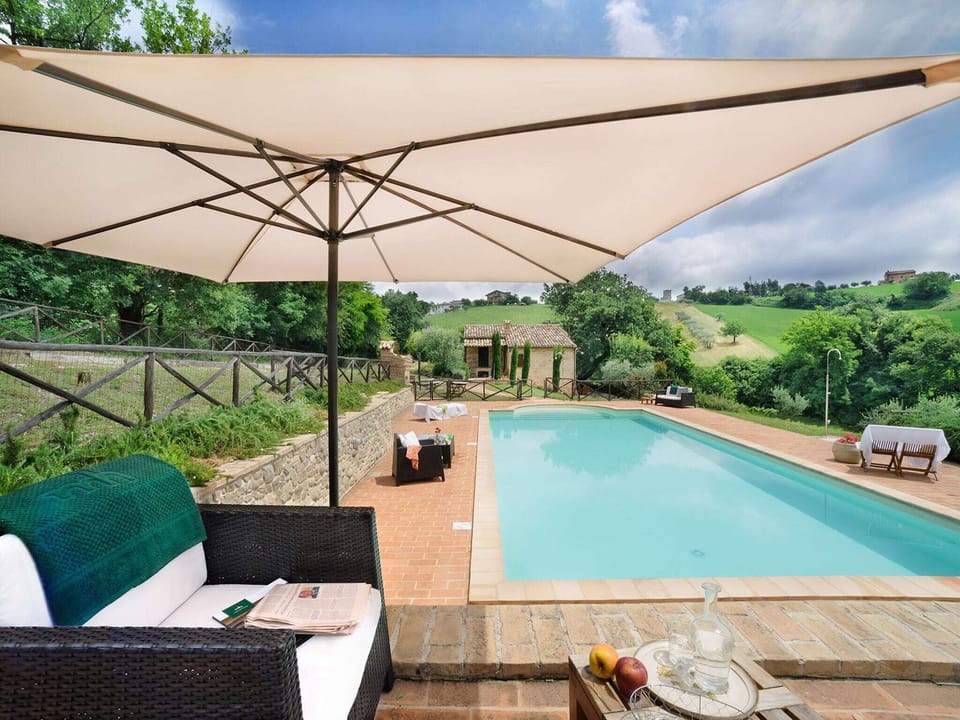 Holiday Home Swimming Pool