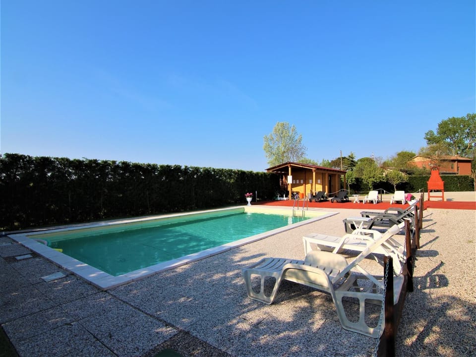 Holiday Home Swimming Pool