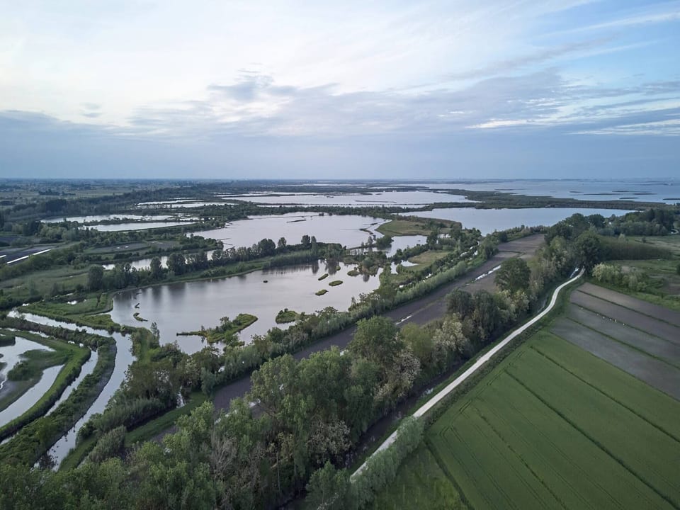 Surroundings [summer] (1-5 km)