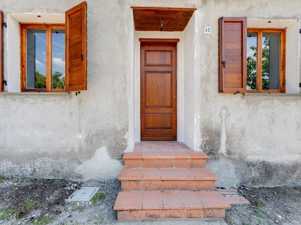 Entrance / Reception