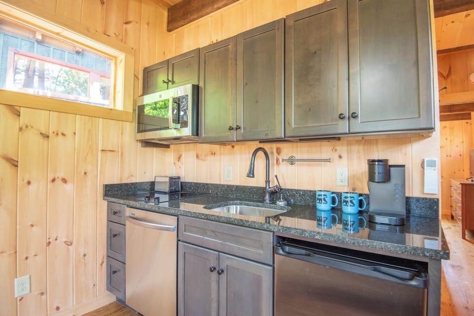 Kitchen Suite with everything you need...
