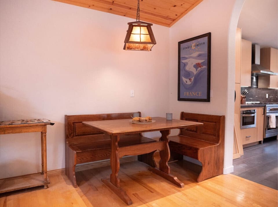 Breakfast Table