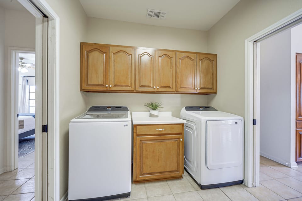 Washer & Dryer