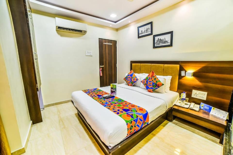 Double Room | Desk, WiFi (free), bed sheets