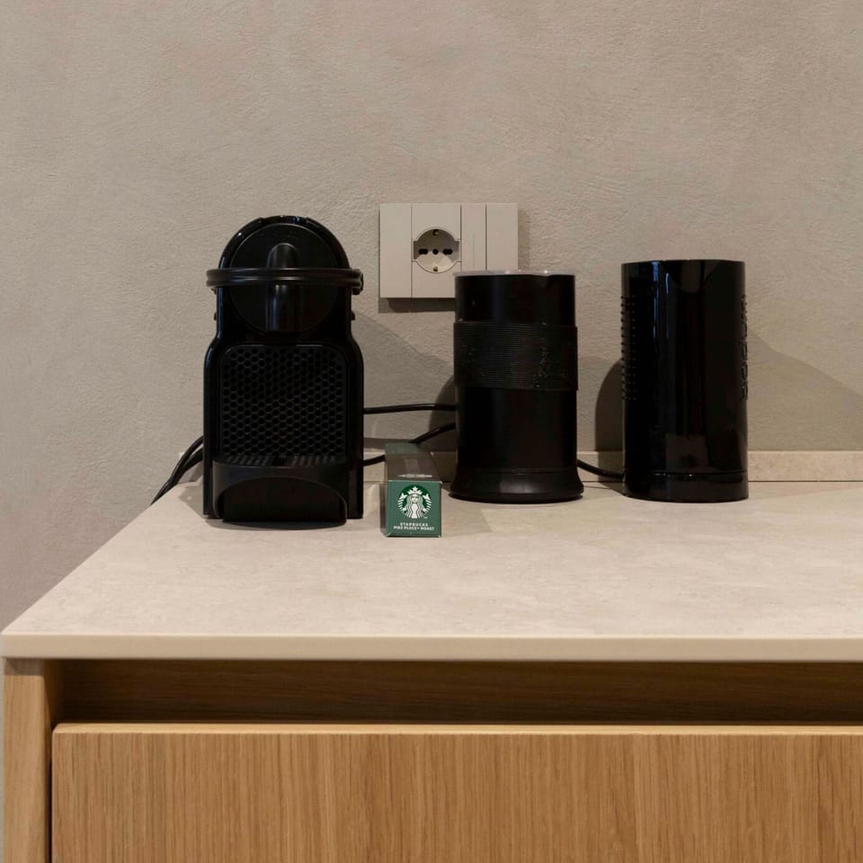 Suite (HO'M) | Private kitchen | Mini-fridge, stovetop, dishwasher, espresso maker