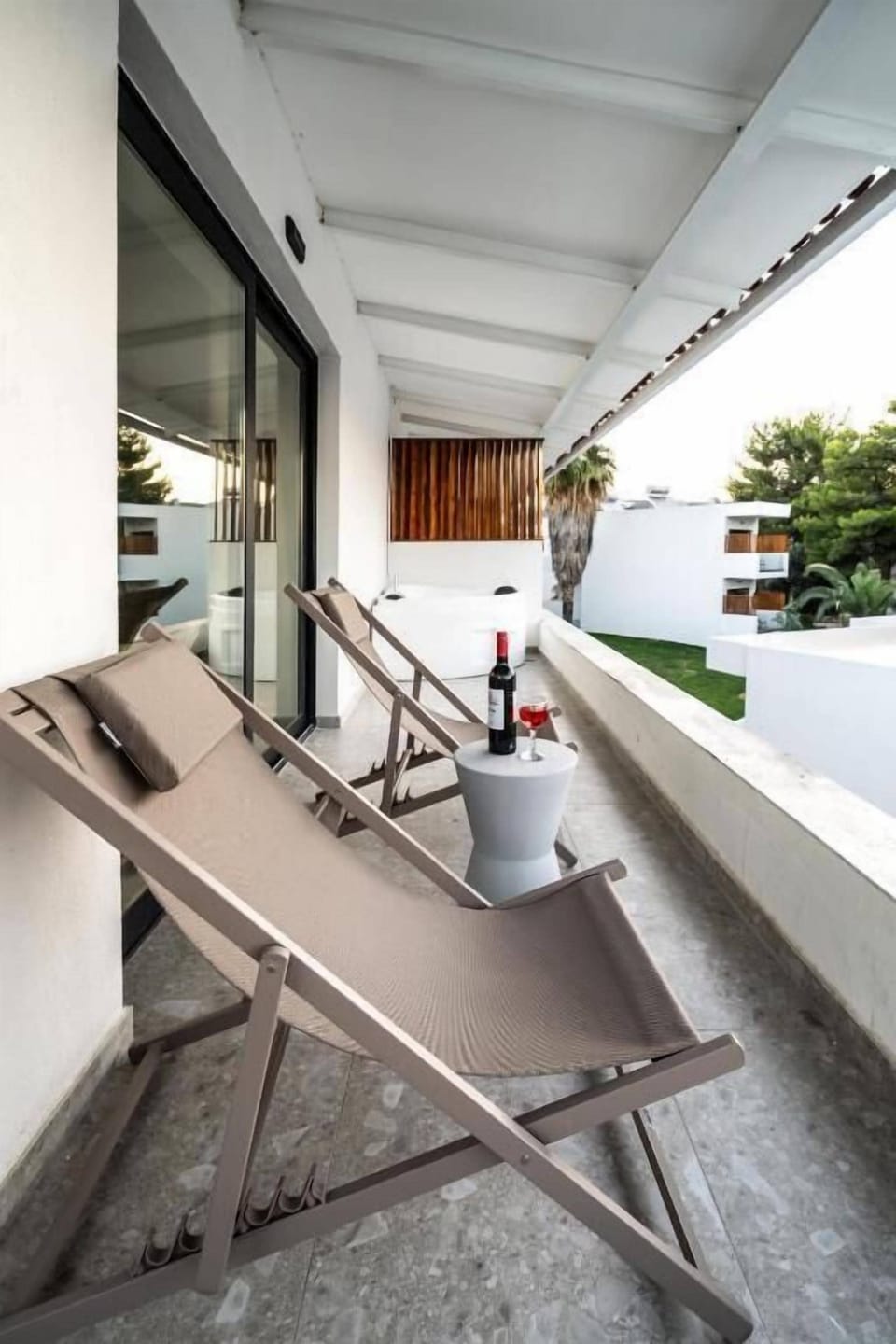 Family Room, Garden View | In-room safe, desk, laptop workspace, blackout drapes