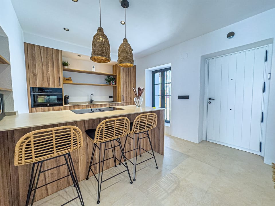 Open Kitchen