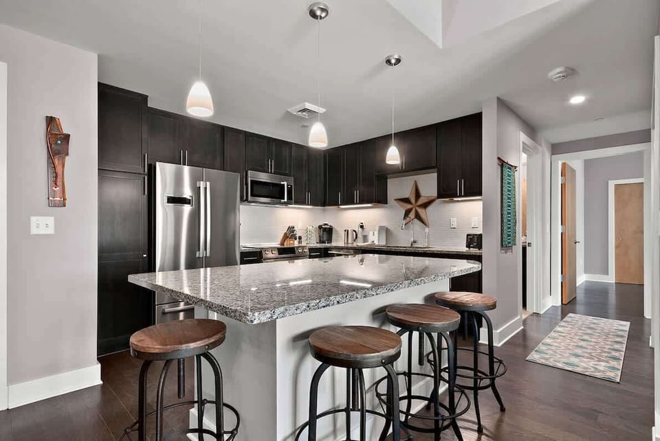 Kitchen island with seating for 4.